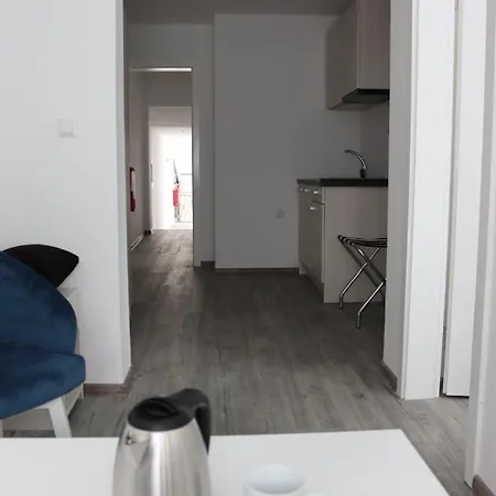 Dmapartmani Apartamento Tuzla